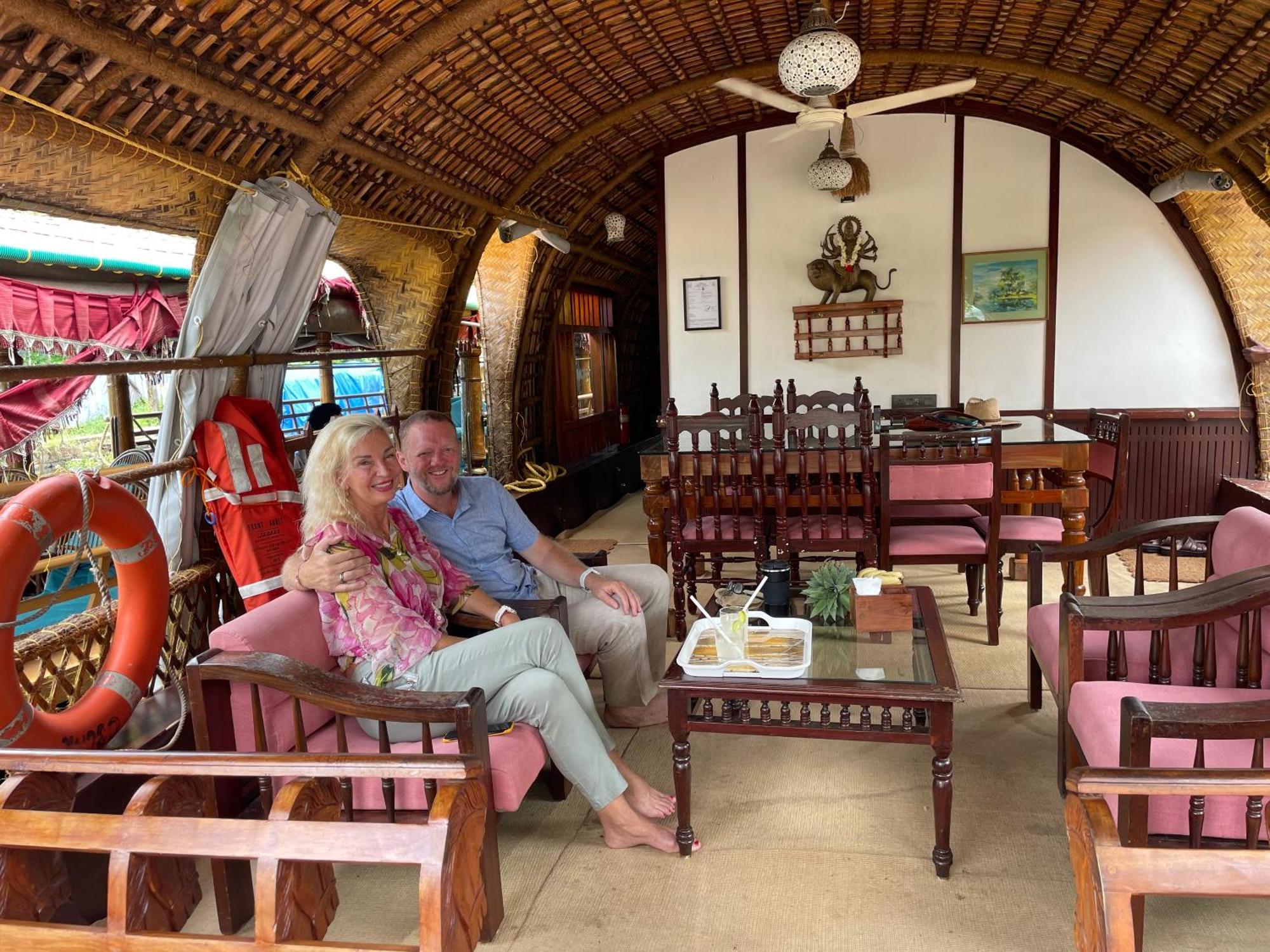 Thara'S Houseboat Hotel Alappuzha Eksteriør billede