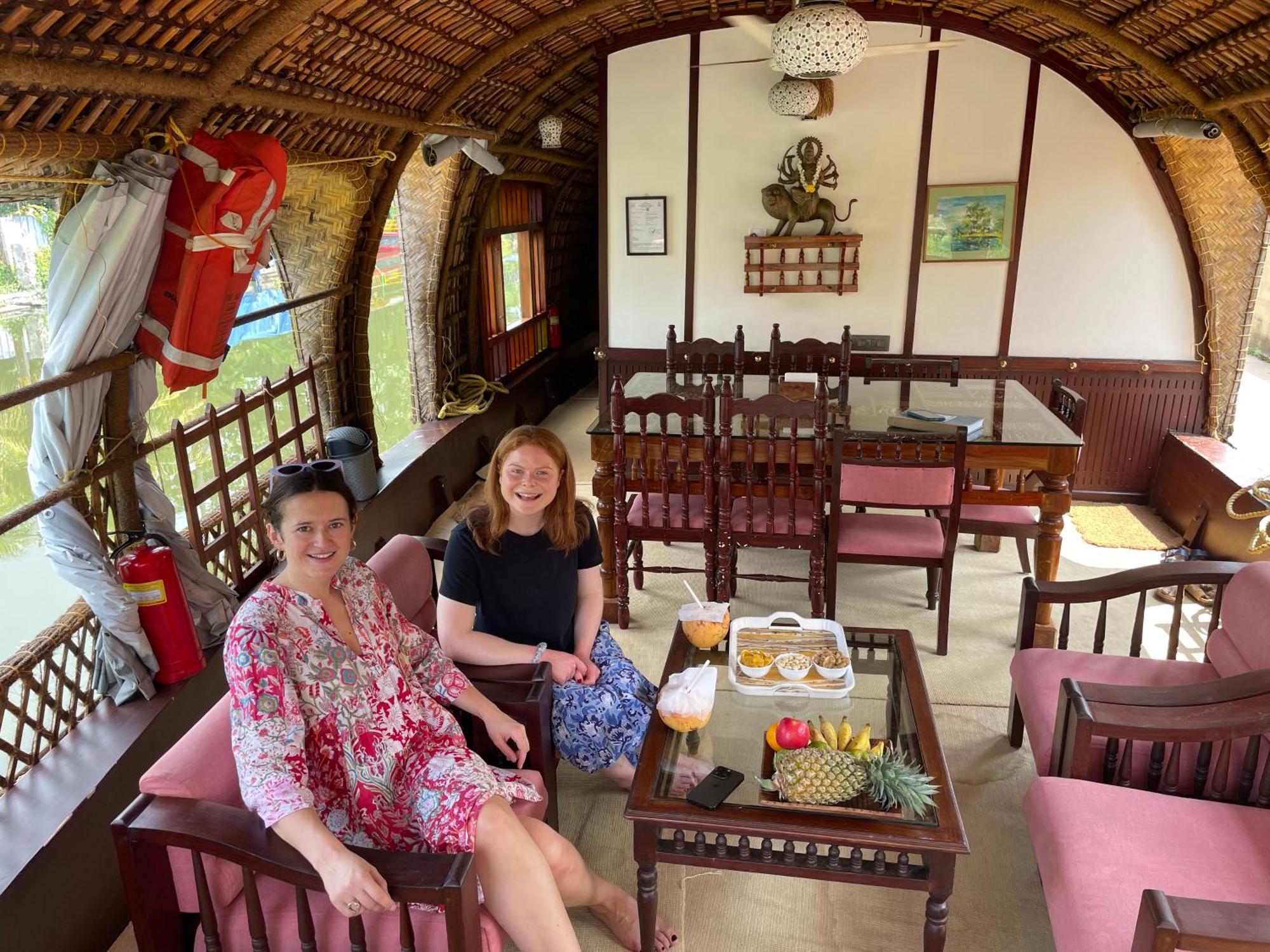 Thara'S Houseboat Hotel Alappuzha Eksteriør billede